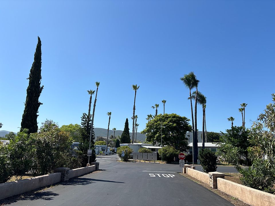 EZ Living Mobile Home Park in San Marcos, CA showcasing a well-maintained mobile home site on our spacious 7.2-acre property